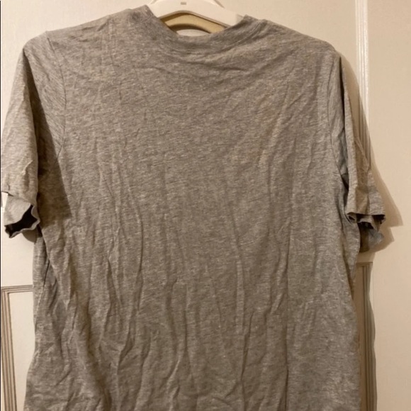2 Nwt H&M tshirts - Picture 4 of 5